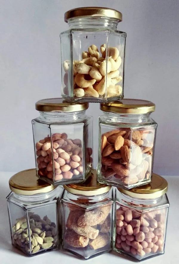 Hexagon_Glass_Jar_250ml_With_Air_Tight_Golden_Cap_For_Kitchen_Storage,_250ml,_Clear_(Set_of_6)