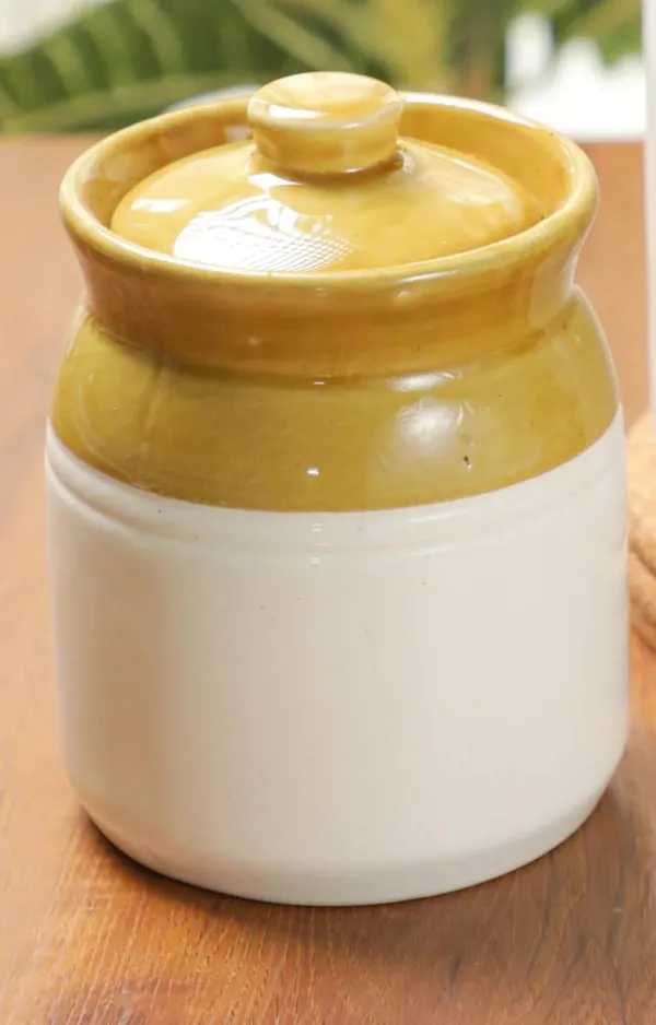 Ceramic_Pickle_Jar_-_500_Gm,_1_Piece_For_Kitchen_Storage_Container_I_Achar_Barni,_Dining_Table_-_500_Ml,_Brown