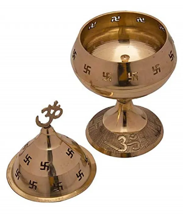 Brass_Akhand_Diya_Oil_Lamp_I_Deepak_Set_of_1_for_Puja_Room,_Home_Decor_(Om_and_Swastik)