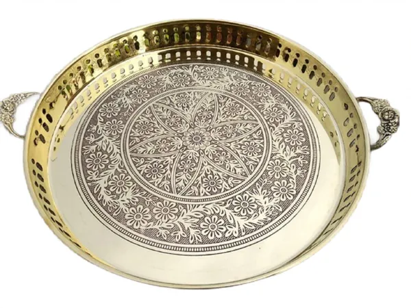 Brass_Round_Serving_Tray_With_Handle_12_Inch_For_Tableware,_Dinnerware,_Home,_Kitchen,_Pooja,_Puja,_Office,_Weddings,_Diwali_Gift_And_Festival.