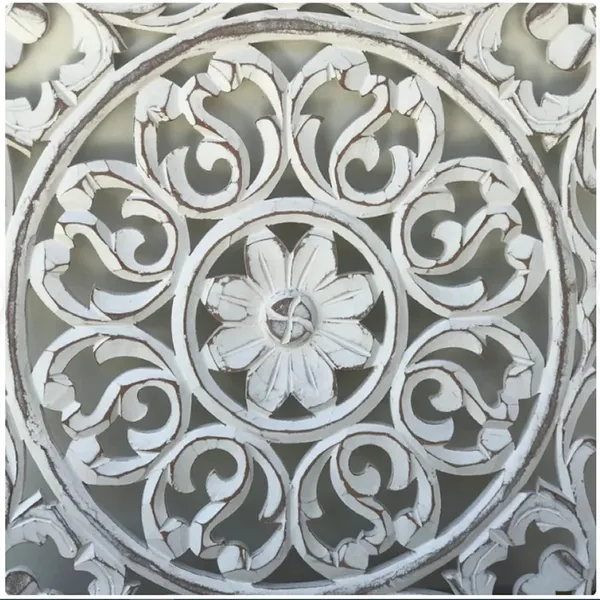 White_Graceful_Wall_Decor_&_Hangings_(24_X_24_Inch)