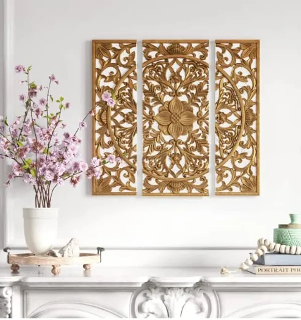 3-Piece_Golden_Wood_Medallion_Canvas_Set_Medallion_3D_Design