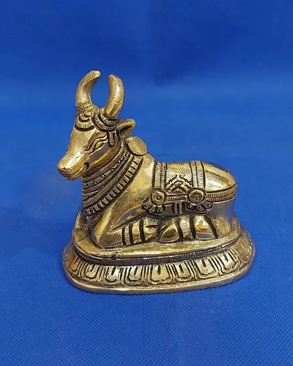 279_-_BRASS_NANDI_STATUE_(_4_INCH_)