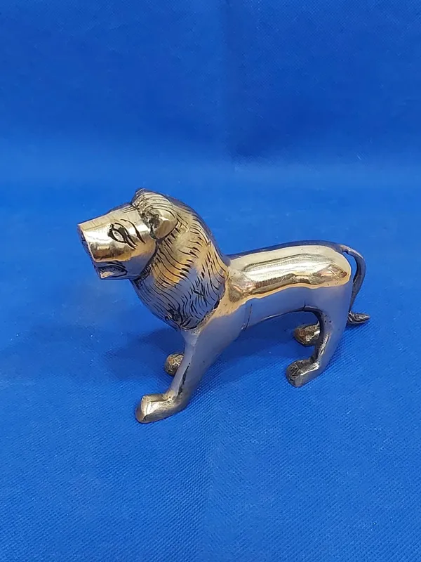 285_-_BRASS_LION_STATUE_