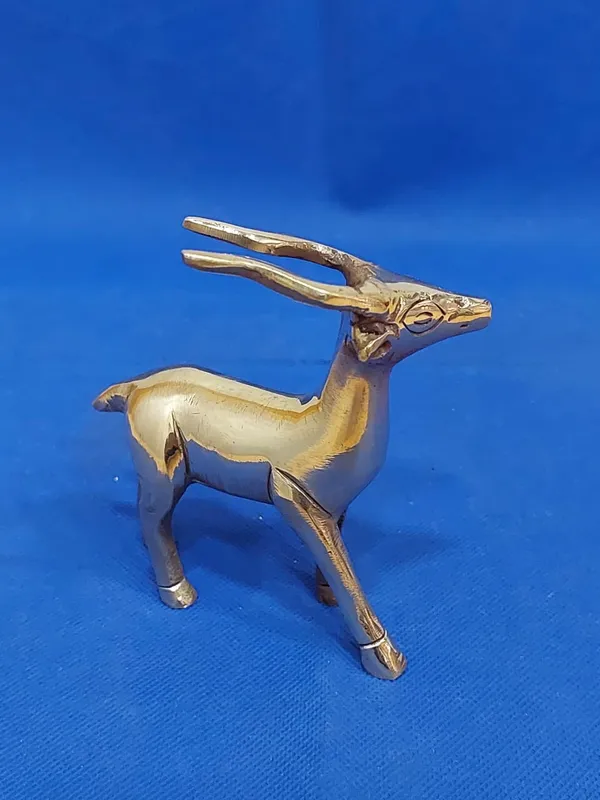 286_-_BRASS_DEER_STATUE