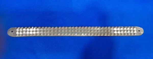 Copper_108_Pyramid_Strip_Decorative_Showpiece_-_25_Cm