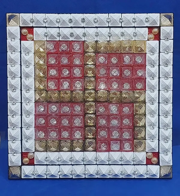 PYRA_SWASTIK_GOLDEN