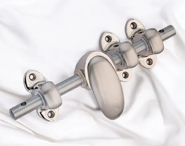 Silver_Satin_Finish_King_Latch_Aldrop__For_Door