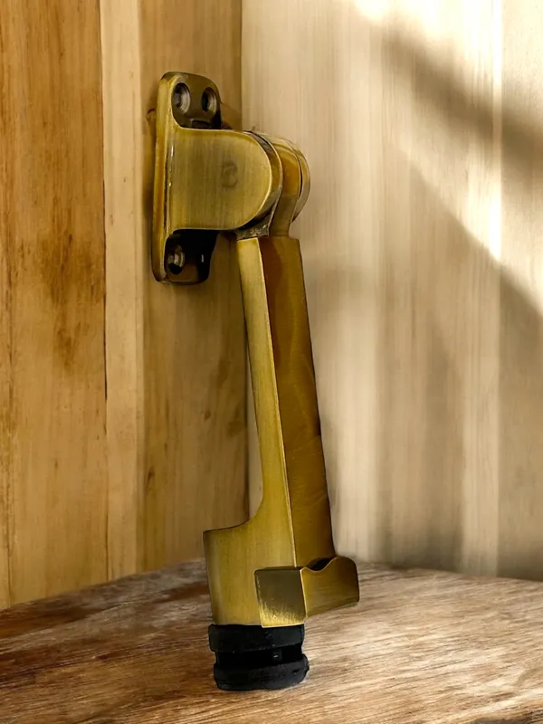 Antique_Finish_Wave__Doorstopper_For_Door