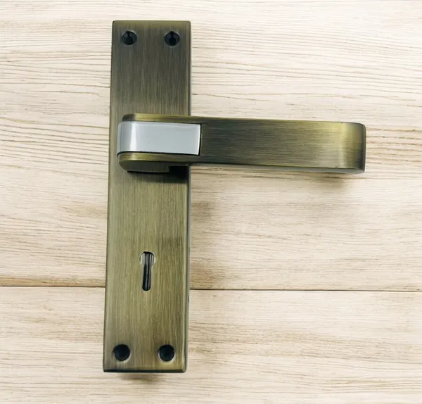 Antique_Mortise_Door_Handle_Lock_Set_and_Keys