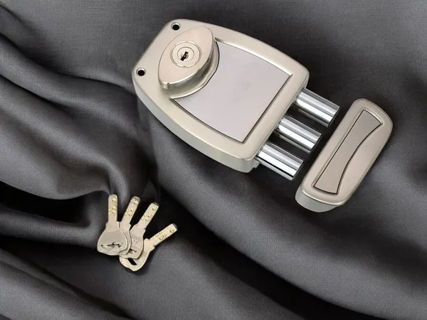 Silver_Satin_Finish_Dead-bolt_Lock_3-Pin_both_side_key