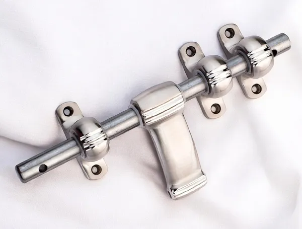 Silver_Satin_Finish_Magic_Latch_Aldrop_For_Door