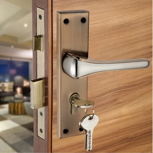 Antique_Finish_Lock_with_Key_and_Knob_54