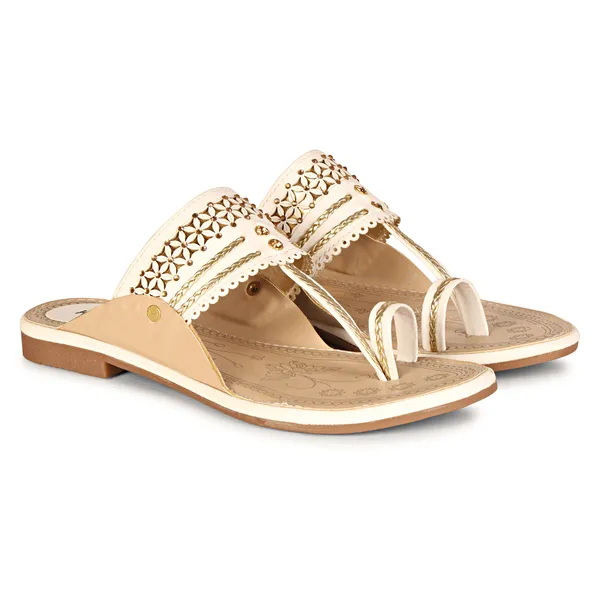 White_Cushioned_Flats_For_Women_|_Premium_And_Durable_Flats_For_Everyday_Use
