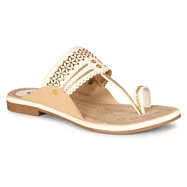 White_Cushioned_Flats_For_Women_|_Premium_And_Durable_Flats_For_Everyday_Use