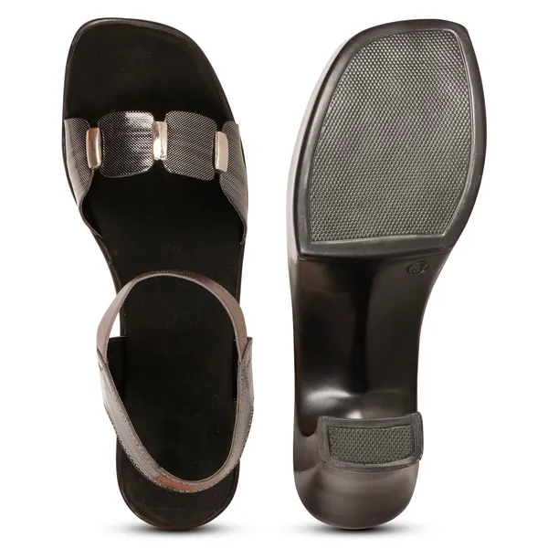 Black_Luxe_Heels_Sandals_For_Women_|_Premium_And_Durable_Sandals_For_Everyday_Use