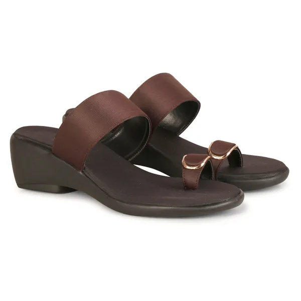 Brown_Toe-Tally_Wedge_Slippers_For_Women