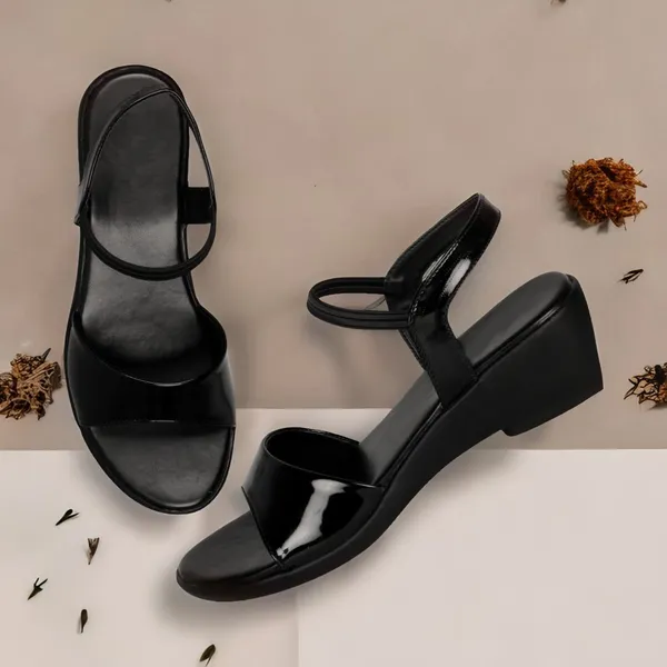 Black_Ankle-Strap_Wedge_Sandals_For_Women