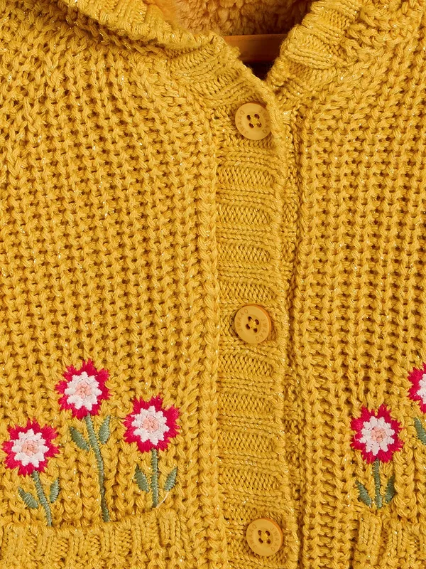 Yellow_Full_Sleeve_Cotton_Fur_Lined_Sweater_For_Girls