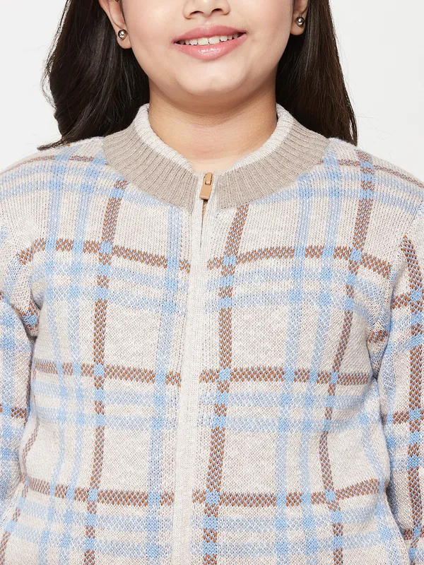 JWAAQ_Girls_Checked_Pullover