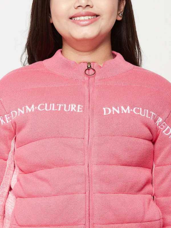 JWAAQ_Girls_Typography_Printed_Cardigan