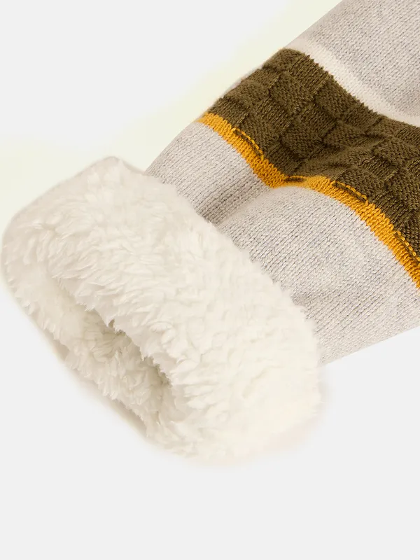 Grey_Full_Sleeve_Cotton_Fur_Lined_Sweater_For_Boys