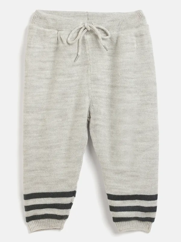 2-Piece_Grey_Full_Sleeve_Cotton_Faux_Fur_Winter_Set_For_Boys