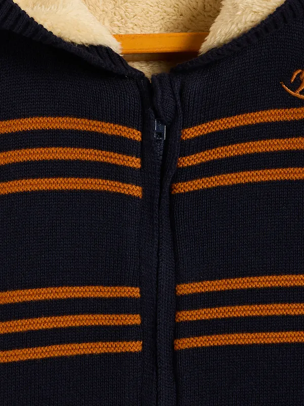 Navy_Blue_Full_Sleeve_Cotton_Fur_Lined_Sweater_For_Boys
