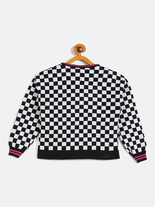 JWAAQ_Girls_Checked_Pullover