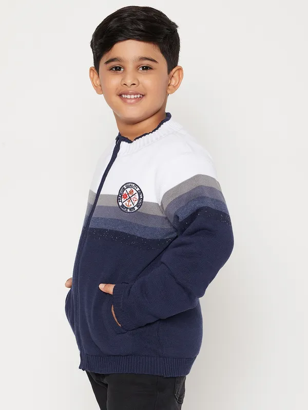 JWAAQ_Boys_White_&_Grey_Colourblocked_Striped_Pullover