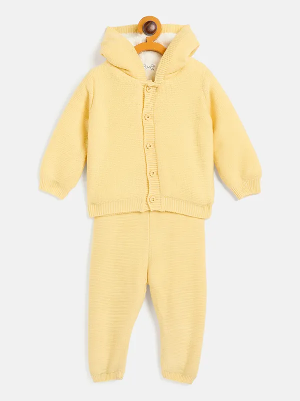 2-Piece_Yellow_Full_Sleeve_Cotton_Faux_Fur_Winter_Set_For___Kids