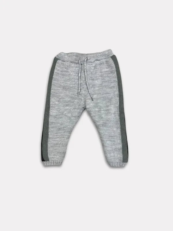JWAAQ_Kids_2_PCS_Winter_Set_Printed__Sweater_With_Jogger