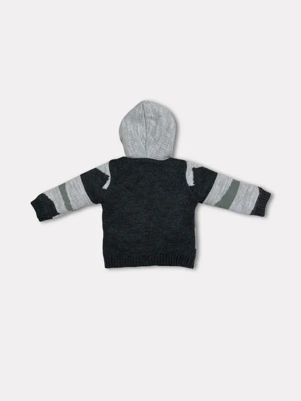 JWAAQ_Kids_2_PCS_Winter_Set_Printed__Sweater_With_Jogger
