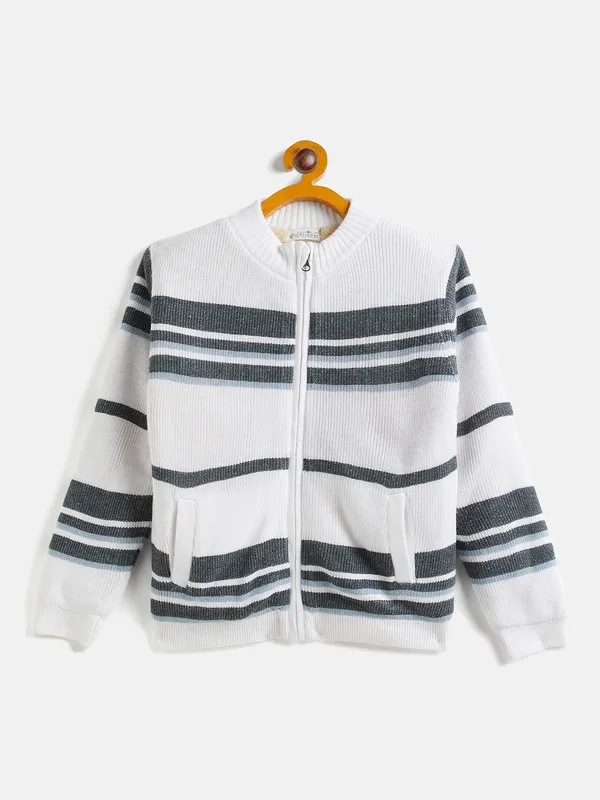 Off_White_Full_Sleeve_Cotton_Fur_Lined_Sweater_For_Boys