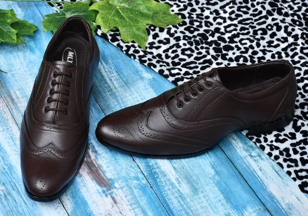 Brown_Genuine_Leather_Brogues_Casual_Shoes_For_Men