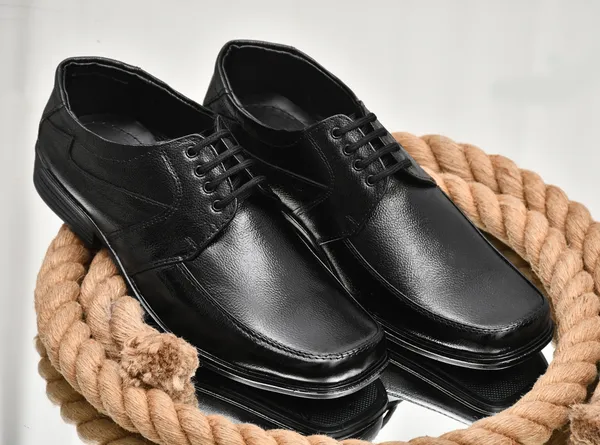 Black_Leather_Derby_Formal_Shoes_For_Men