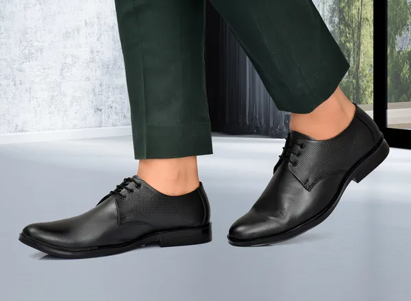 Black_Leather_Derby_Formal_Shoes_For_Men