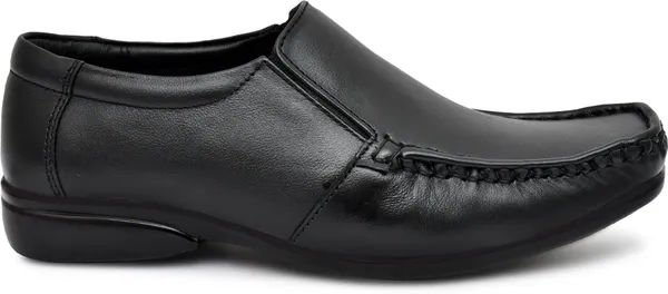Black_Leather_Casual_Regular_Fit_Solid_Loafers_For_Men