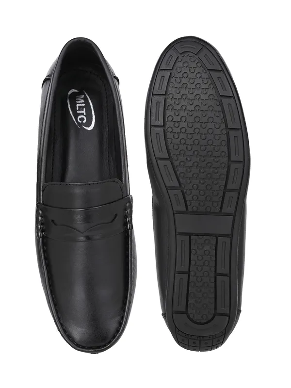 Black_Classic_Penny_Slip-On_Comfort_Loafers_for_Men