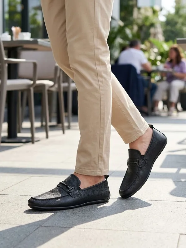 MLTC_Black_Leather_Casual_Loafers_for_Men
