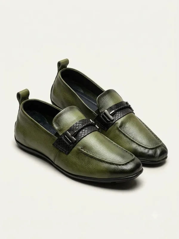 MLTC_Olive_Leather_Casual_Loafers_for_Men