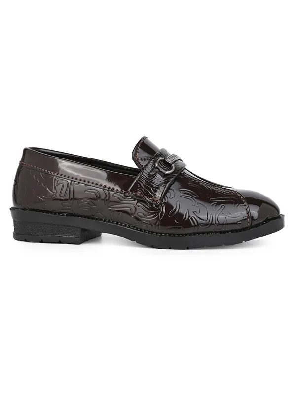 Brown_Burgundy_Patent_Leather_Luxury_Chain_Loafers_For_Boys