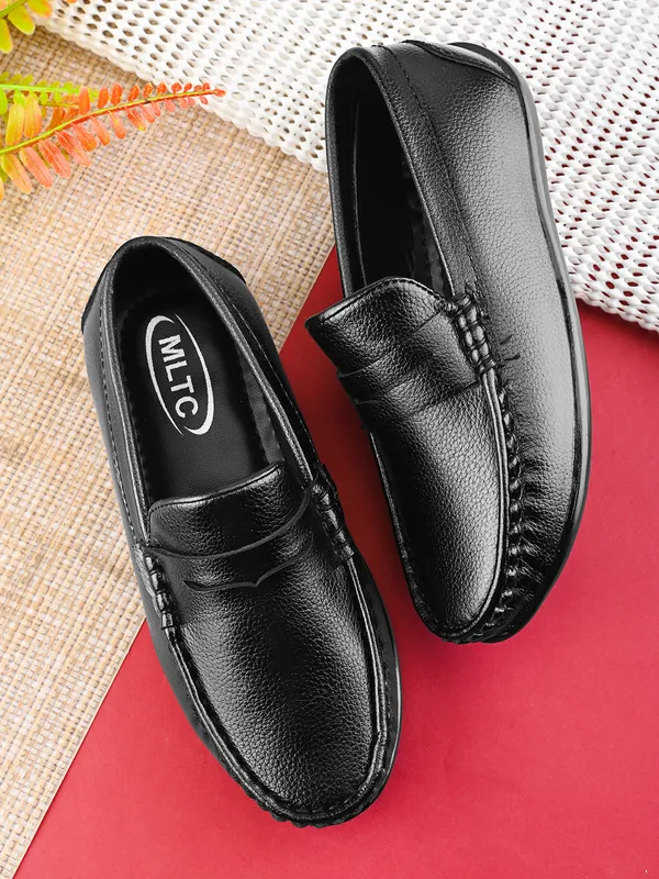 Casual_Loafers_for_Kids_Boys