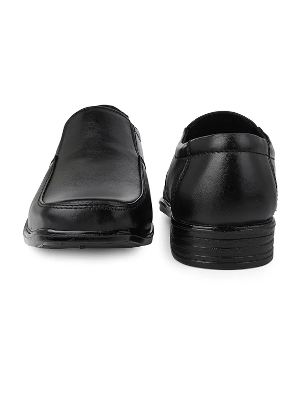 Black_Supreme_Comfort_Smooth-Finish_Formal_Shoes_for_Men