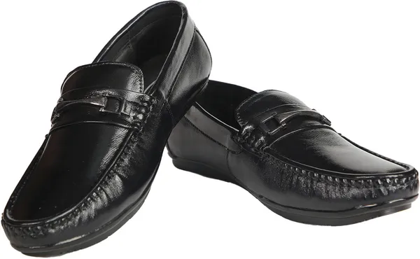 Black_Genuine_Leather_Casual_Regular_Fit_Solid_Loafers_For_Men
