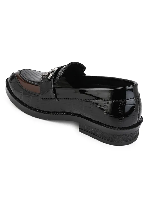 Midnight_Black_Patent_Leather_Designer_Chain_Loafers_For_Boys
