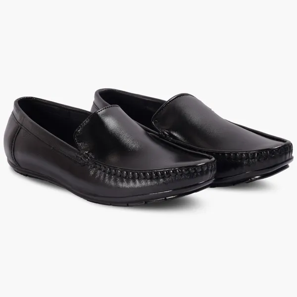 Black_Genuine_Leather_Casual_Regular_Fit_Solid_Loafers_For_Men