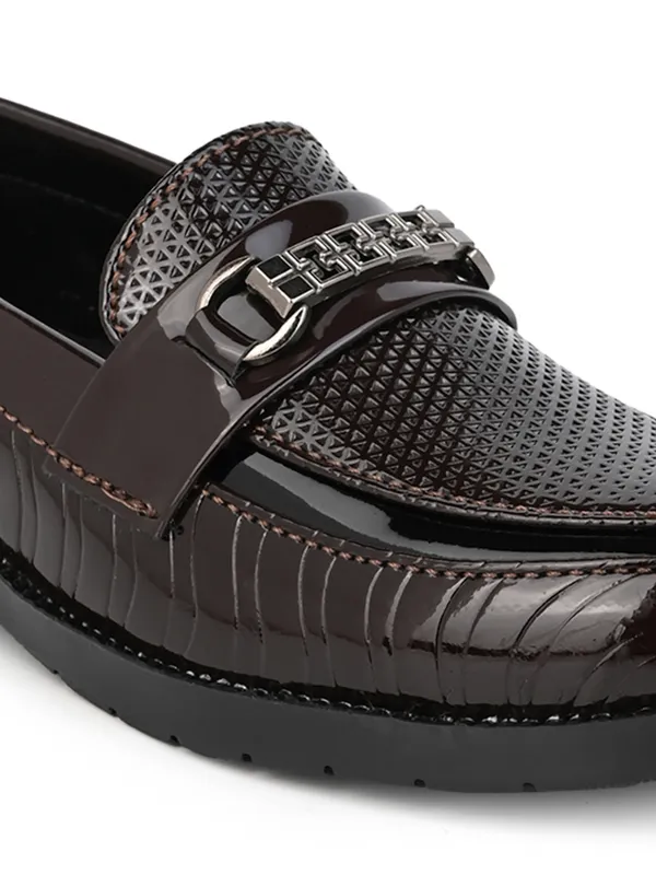 Royal_Brown_Patent_Leather_Textured_Chain_Loafers_For_Boys