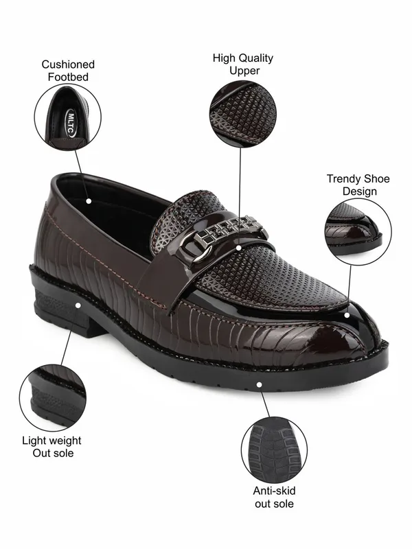 Royal_Brown_Patent_Leather_Textured_Chain_Loafers_For_Boys