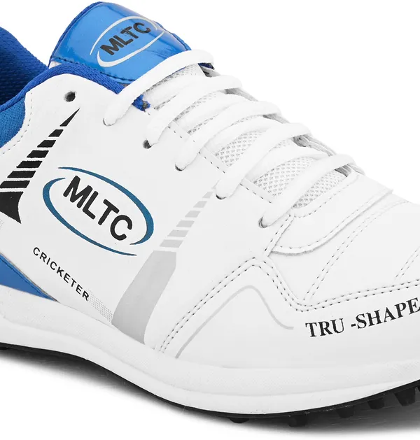 Blue_&_White_Lightweight_And_Breathable_Sports_Shoes_/_Cricket_Shoes